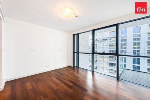 Apartment in Al Wasl, Dubai 2 bedrooms, 159.7 sq.m. № 92093 - photo 9