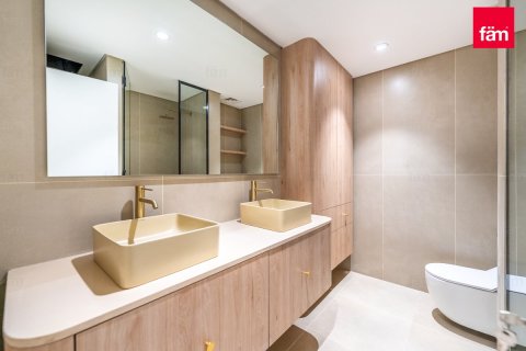 Apartamento en Dubai, 1 dormitorio, 102.7 m², № 92092 - foto 12