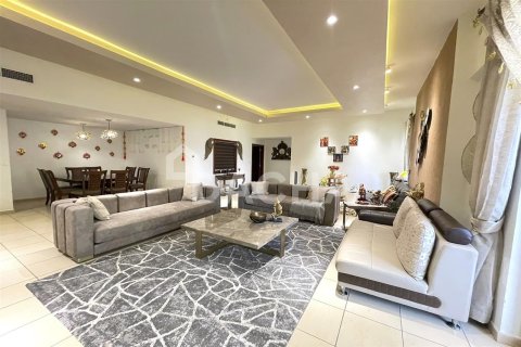 شقة في مساكن شاطئ جميرا, دبي 4 غرف نوم, 252 م² رقم 6870 - صورة 2
