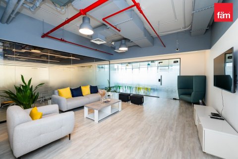 Купить офис в Дубае: 438.1м², № 10589 - фото 1