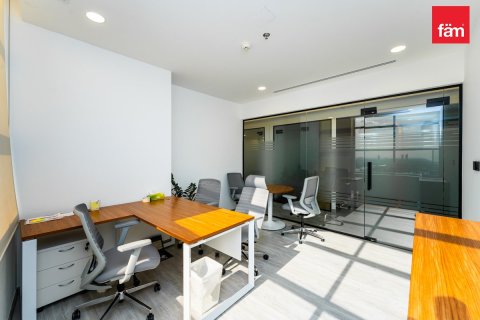 Купить офис в Дубае: 438.1м², № 10589 - фото 19