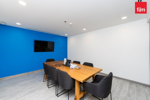 Купить офис в Дубае: 438.1м², № 10589 - фото 14