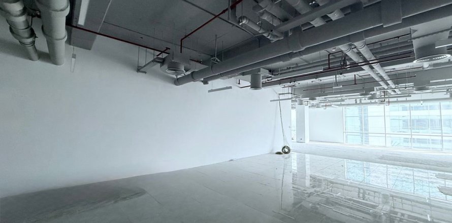 Bureau à Sheikh Zayed Road, Dubai, 707 m², № 23644