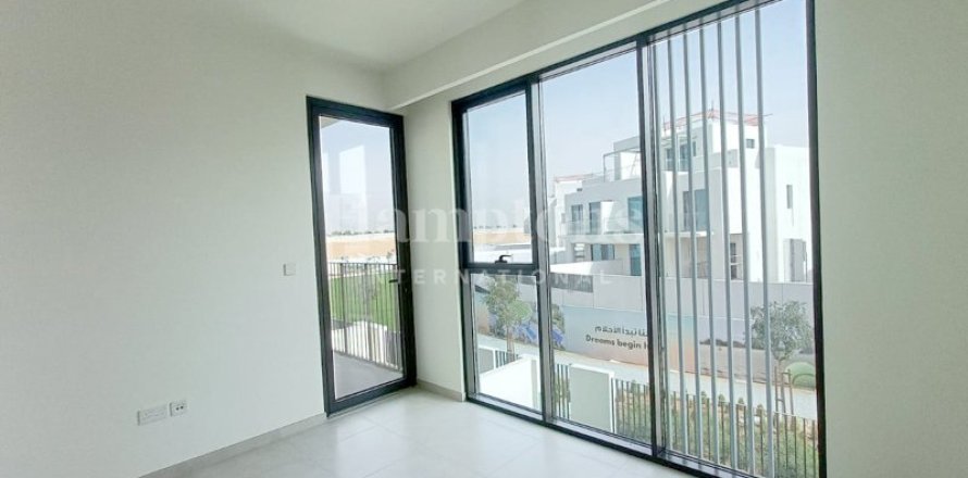 Таунхаус в The Valley, Дубай, 3 спальни, 176.423м², № 12988