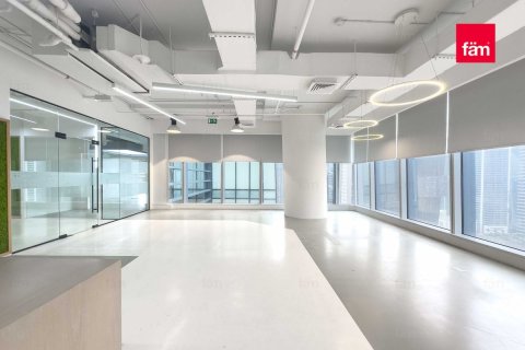 Oficina en Business Bay, Dubai, 408.1 m², № 11525 - foto 1