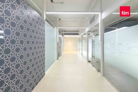Oficina en Business Bay, Dubai, 408.1 m², № 11525 - foto 10