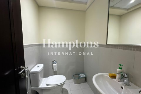 Apartment in The Views 1, The Views, Dubai 1 bedroom, 79.24625900 sq.m. № 114920 - photo 2