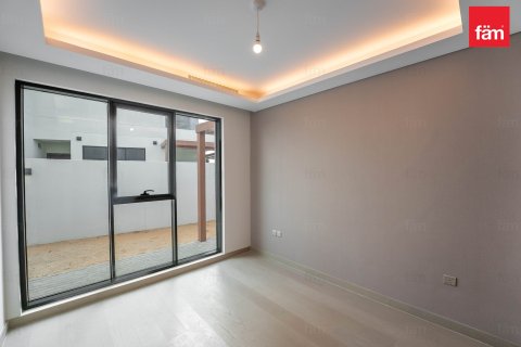 Villa in Dubai 6 bedrooms, 274.2 sq.m. № 84234 - photo 20