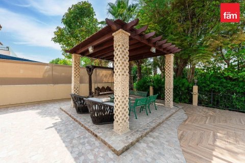 Villa in Dubai 5 bedrooms, 793.3 sq.m. № 134781 - photo 22