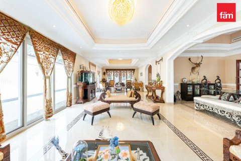 Villa in Dubai 5 bedrooms, 793.3 sq.m. № 134781