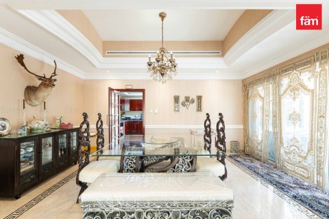 Villa in Dubai 5 bedrooms, 793.3 sq.m. № 134781 - photo 7