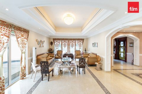 Villa in Dubai 5 bedrooms, 793.3 sq.m. № 134781 - photo 3