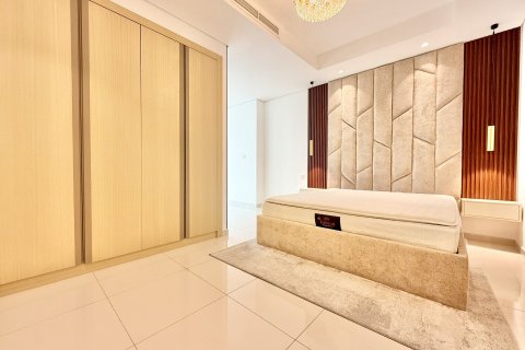 Apartment in Business Bay, Dubai 2 bedrooms, 122 sq.m. № 110301 - photo 8