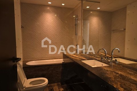 Apartment in Damac Heights, Dubai Marina, Dubai 3 bedrooms, 169 sq.m. № 110299 - photo 2