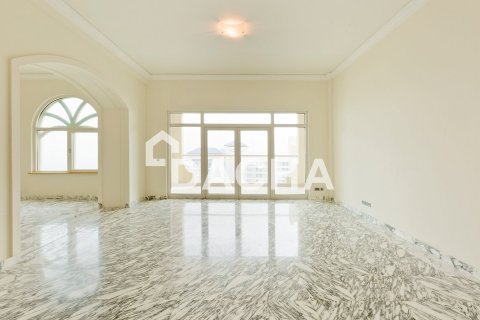 Купить пентхаус в Shoreline Apartments, Пальма Джумейра, Дубай: 4 спальни, 450м², № 110303 - фото 11