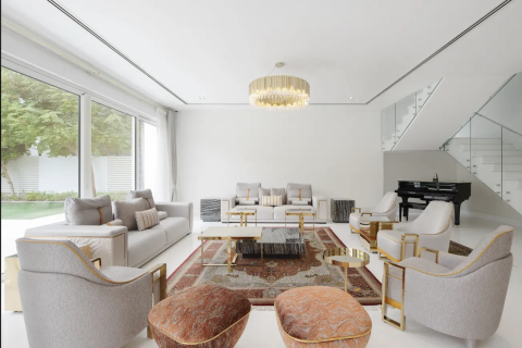 Villa en Dubai, 5 dormitorios, 777 m², № 5576 - foto 7