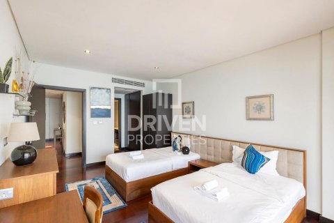 Apartment in Palm Jumeirah, Dubai 2 bedrooms, 164 sq.m. № 20885 - photo 9