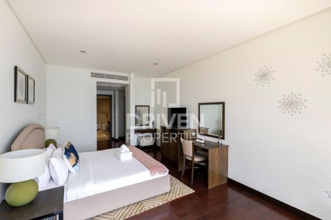 Apartment in Palm Jumeirah, Dubai 2 bedrooms, 164 sq.m. № 20885 - photo 7
