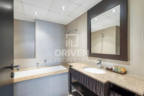 Apartment in Palm Jumeirah, Dubai 2 bedrooms, 164 sq.m. № 20885 - photo 13