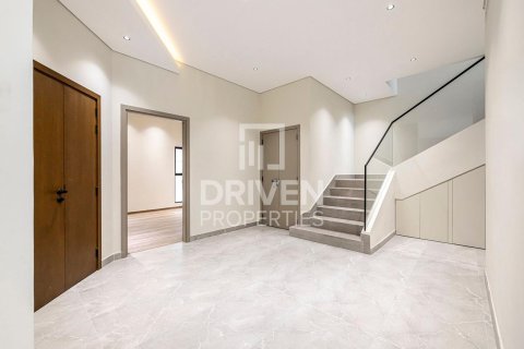 Villa en Umm Suqeim, Dubai, 4 dormitorios, 362 m², № 20889 - foto 5