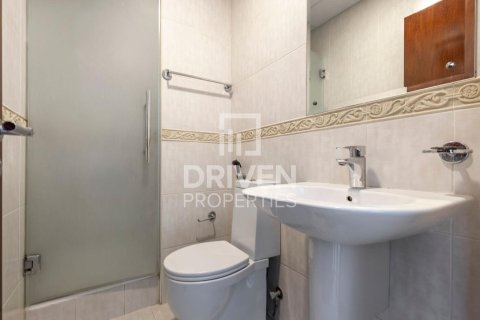 Apartment in Dubai Marina, Dubai 2 bedrooms, 124 sq.m. № 20884 - photo 11