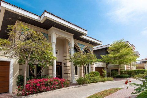 Villa à Palm Jumeirah, Dubai, 5 chambres, 413 m², № 48476 - photo 9