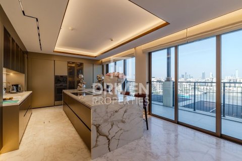 Ático en La Mer, Jumeirah, Dubai, 4 dormitorios, 470.83 m², № 135921 - foto 2