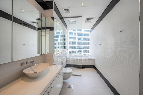 Apartment in Ashjar, Al Barari, Dubai 3 bedrooms, 362.14 sq.m. № 135939 - photo 7