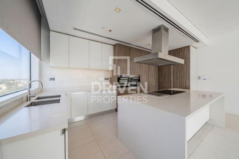 Apartment in Ashjar, Al Barari, Dubai 3 bedrooms, 362.14 sq.m. № 135939 - photo 4