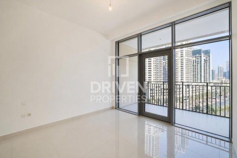 Apartment in BLVD Crescent, Downtown Dubai (Downtown Burj Dubai), Dubai 2 bedrooms, 151.62 sq.m. № 128891 - photo 9