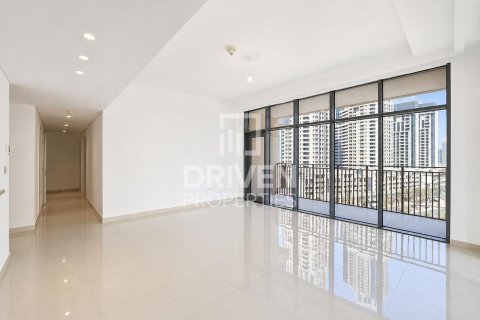 Apartment in BLVD Crescent, Downtown Dubai (Downtown Burj Dubai), Dubai 2 bedrooms, 151.62 sq.m. № 128891 - photo 11