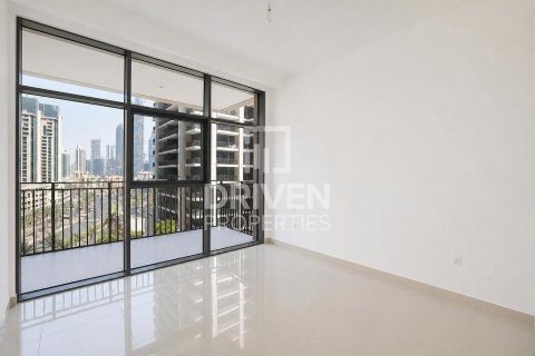 Apartment in BLVD Crescent, Downtown Dubai (Downtown Burj Dubai), Dubai 2 bedrooms, 151.62 sq.m. № 128891 - photo 6