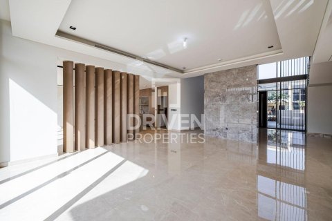 Villa in Golf Place, Dubai Hills Estate, Dubai 5 bedrooms, 705.04 sq.m. № 128892 - photo 24