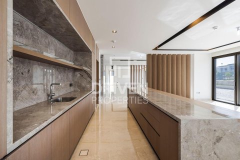 Villa in Golf Place, Dubai Hills Estate, Dubai 5 bedrooms, 705.04 sq.m. № 128892 - photo 3
