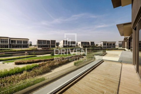 Villa in Golf Place, Dubai Hills Estate, Dubai 5 bedrooms, 705.04 sq.m. № 128892 - photo 20