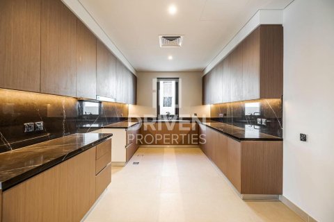 Villa in Golf Place, Dubai Hills Estate, Dubai 5 bedrooms, 705.04 sq.m. № 128892 - photo 9