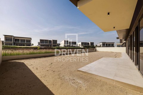 Villa in Golf Place, Dubai Hills Estate, Dubai 5 bedrooms, 705.04 sq.m. № 128892 - photo 26