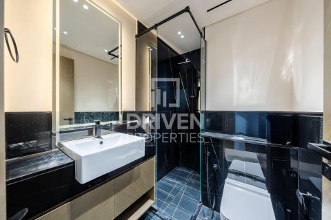 Apartment in Business Bay, Dubai 2 bedrooms, 118.27 sq.m. № 128894 - photo 16