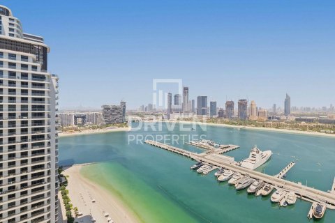 Apartment in EMAAR Beachfront, Dubai Harbour, Dubai 3 bedrooms, 204.85 sq.m. № 128881 - photo 16