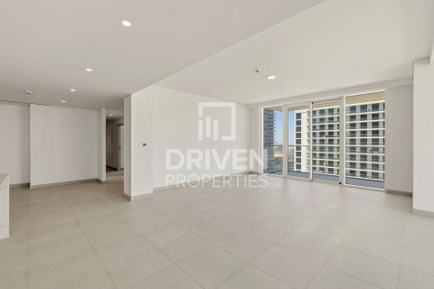 Apartment in EMAAR Beachfront, Dubai Harbour, Dubai 3 bedrooms, 204.85 sq.m. № 128881 - photo 3