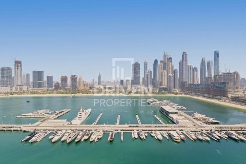Apartment in EMAAR Beachfront, Dubai Harbour, Dubai 3 bedrooms, 204.85 sq.m. № 128881 - photo 17