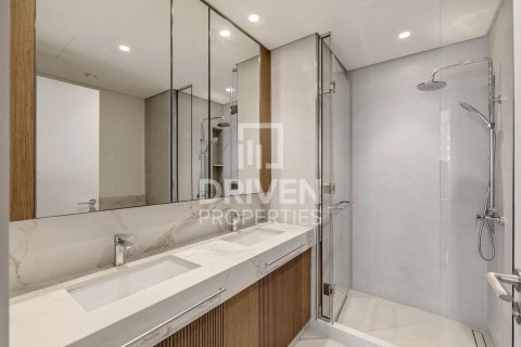Apartment in EMAAR Beachfront, Dubai Harbour, Dubai 3 bedrooms, 204.85 sq.m. № 128881 - photo 13