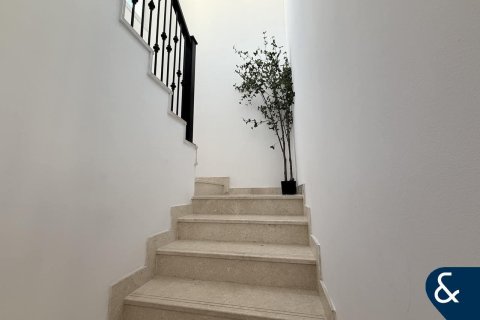 Villa à Dubai Land, Dubai, 2 chambres, 176 m², № 98432 - photo 12