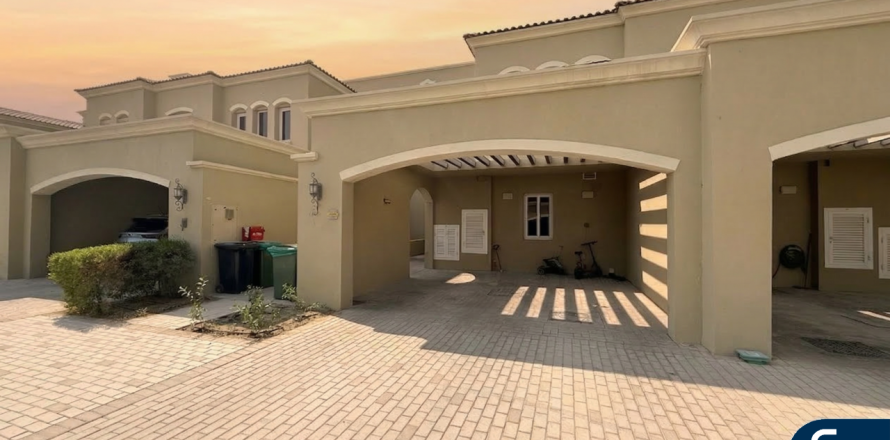 Villa à Dubai Land, Dubai, 2 chambres, 176 m², № 98432