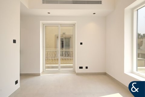 Villa in The Springs, Dubai 3 bedrooms, 157 sq.m. № 98423 - photo 3