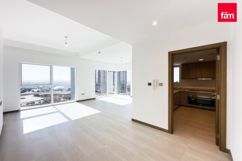 Apartment in Business Bay, Dubai 3 bedrooms, 177.8 sq.m. № 9070 - photo 1
