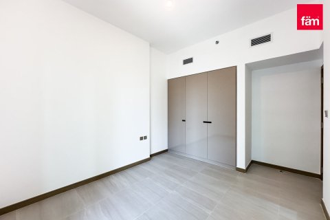 Apartment in Business Bay, Dubai 3 bedrooms, 177.8 sq.m. № 9070 - photo 11
