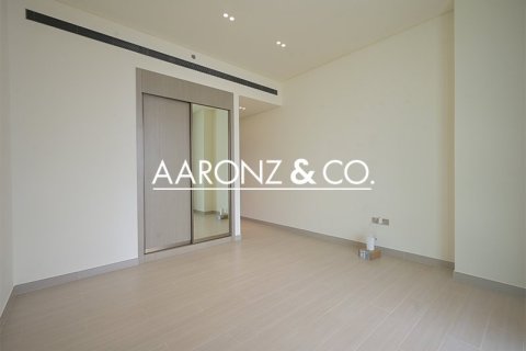 Apartment in Jumeirah Village Circle, Dubai 2 bedrooms, 172 sq.m. № 96658 - photo 5