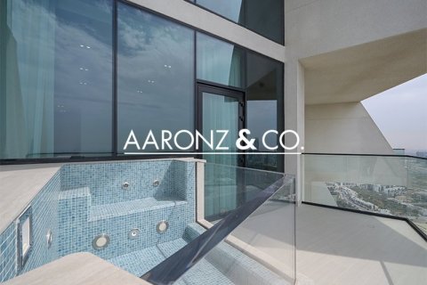 Apartment in Jumeirah Village Circle, Dubai 2 bedrooms, 172 sq.m. № 96658 - photo 15