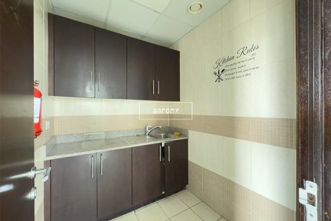 Oficina en Business Bay, Dubai, 107.5 m², № 53038 - foto 11